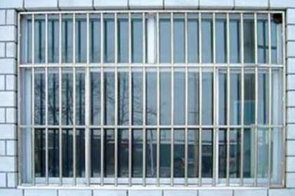 济宁铝合金门窗制作不锈钢护栏防护网板房